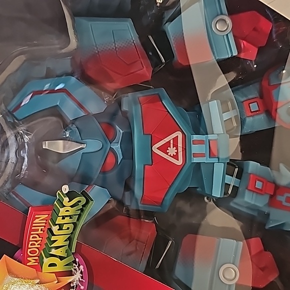 Power Rangers Megazord - Picture 2 of 4